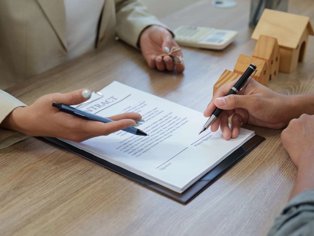 What Happens Between Signing a Contract and Settlement in Victoria -imageimage (3)